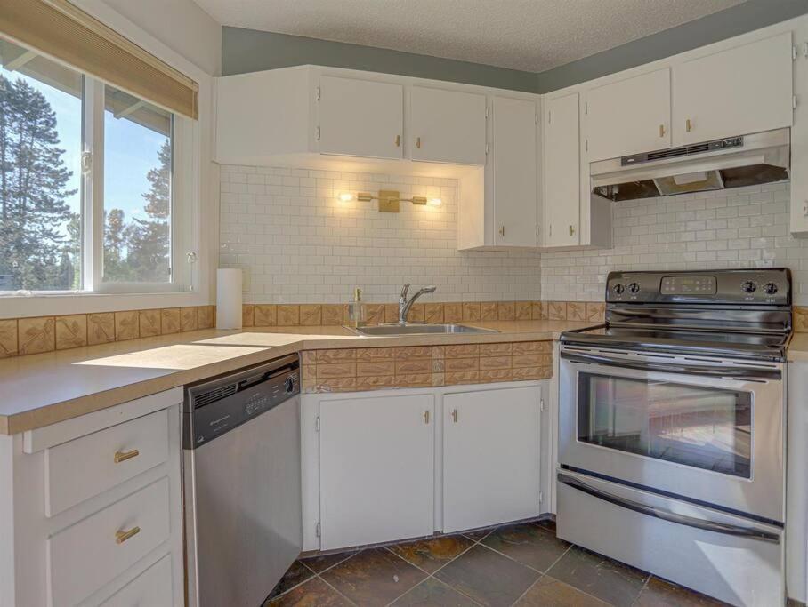 Ski-Mount Hood Charm-Welches,Golf And Ski Resort Condo,W&D, Wifi,Near Woods,Hiking,Fishing Mount Hood Village Dış mekan fotoğraf